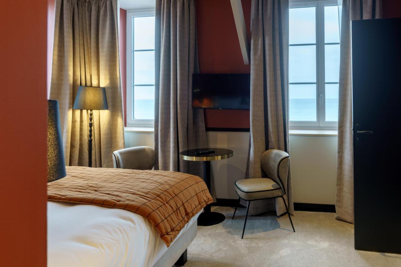Hotel De La Plage Lion-sur-Mer Εξωτερικό φωτογραφία