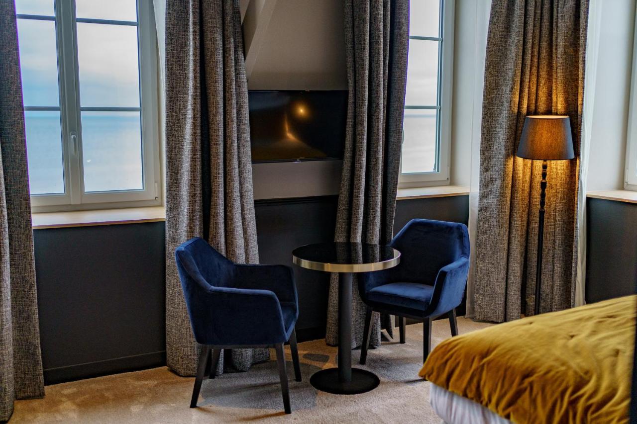 Hotel De La Plage Lion-sur-Mer Εξωτερικό φωτογραφία