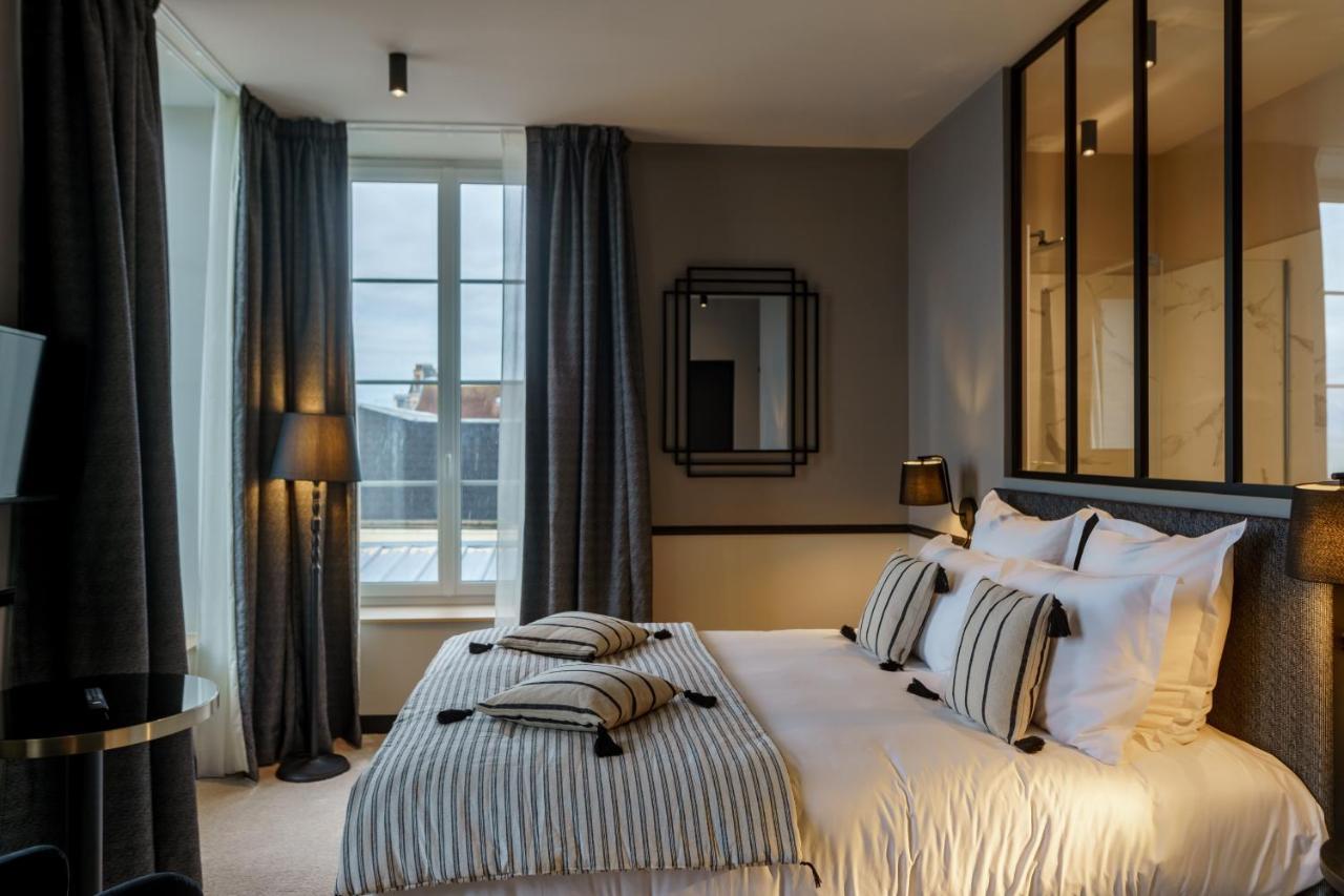 Hotel De La Plage Lion-sur-Mer Εξωτερικό φωτογραφία